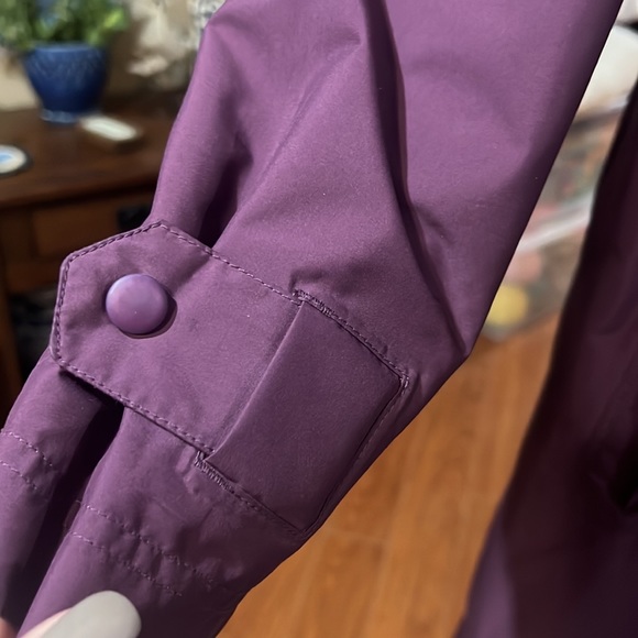 LL Bean rain jacket with detachable hood. - Picture 5 of 11